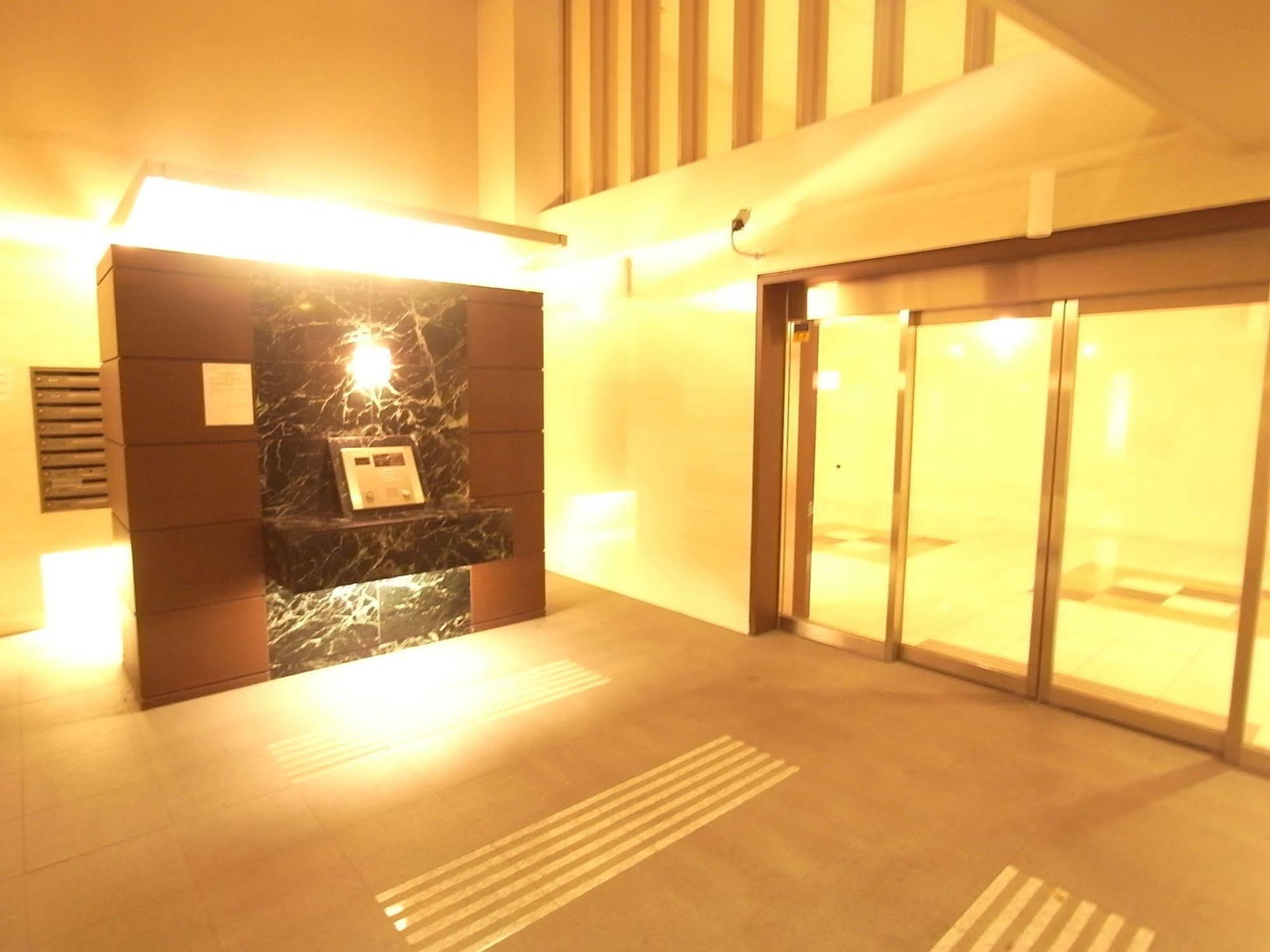 Palace Studio Shinjuku Tochomae Токіо Екстер'єр фото