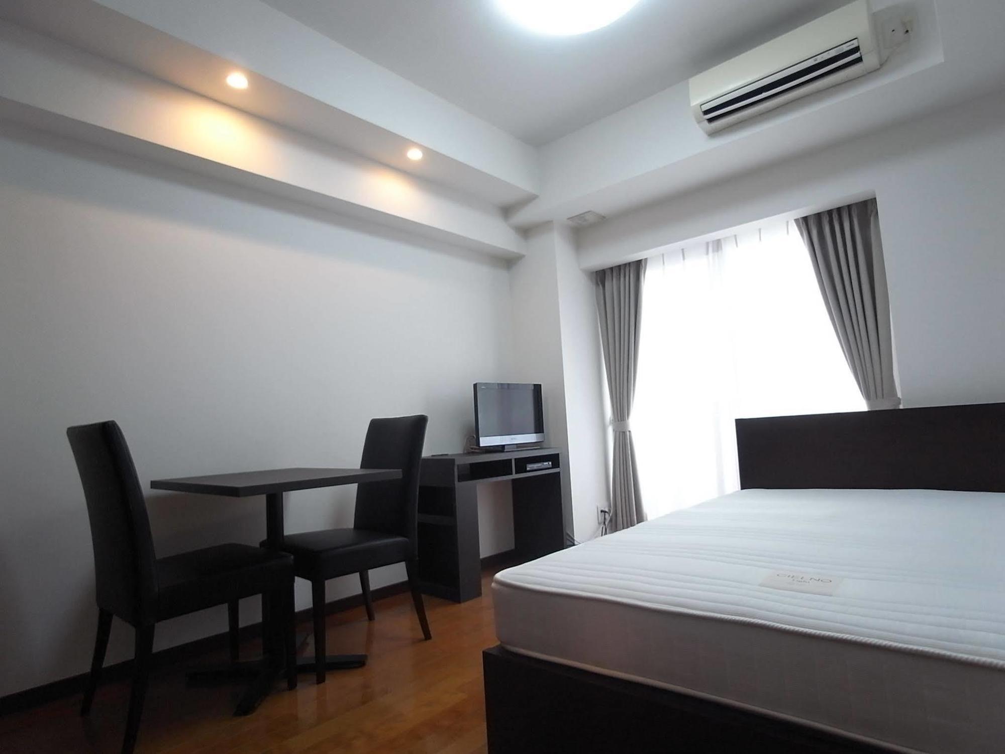 Palace Studio Shinjuku Tochomae Токіо Екстер'єр фото